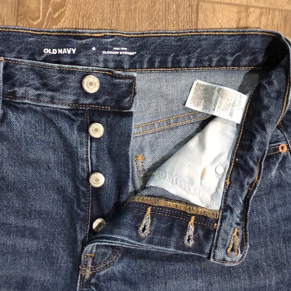 Like new! - OLD NAVY 100% Cotton High-Waist Button-Fly Slouchy Straight Jeans - Picture 3 of 11